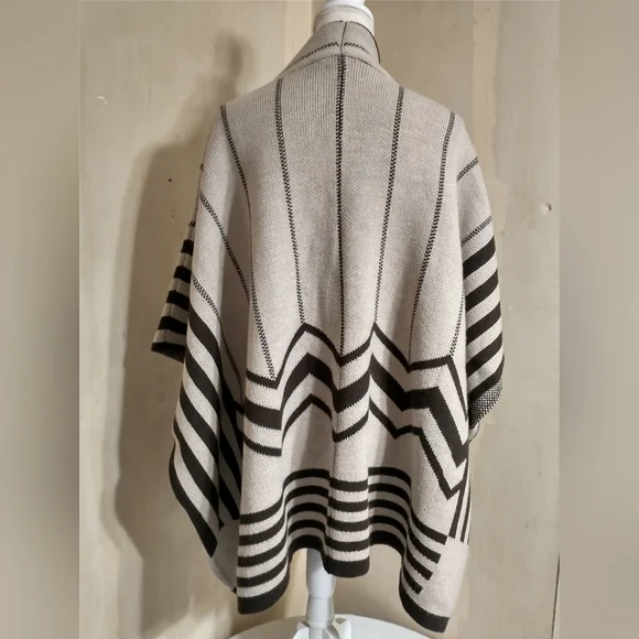 New York & Company Brown Chevron Open Front Sweater - Picture 6 of 11